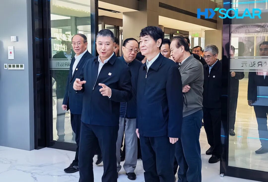 20251027905fb3eb2ad040eeaf444faac17202ab